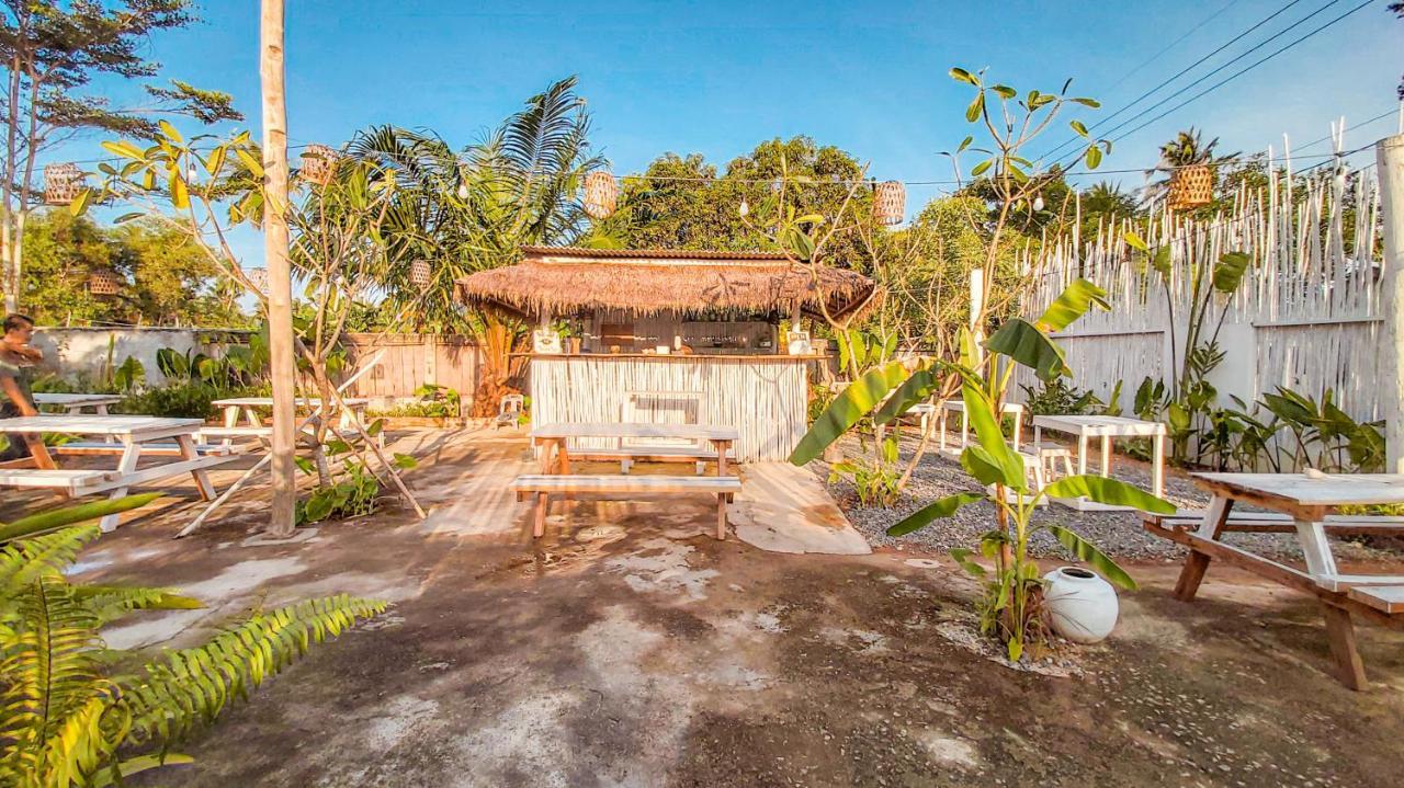 Beanbag Bintan Backpacker Hostel Kangkakawal Екстериор снимка